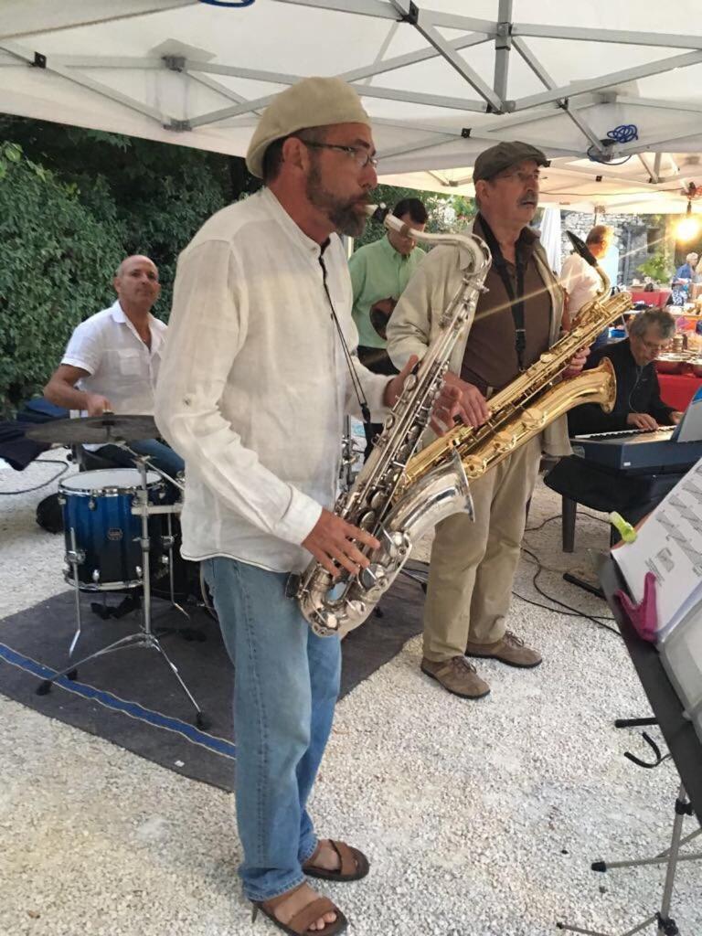 La Salamandre Bleue Villa Chantemerle-lès-Grignan Eksteriør bilde